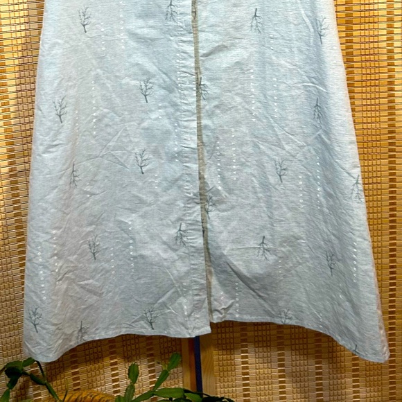 Sunnyme House Dress - Picture 3 of 11